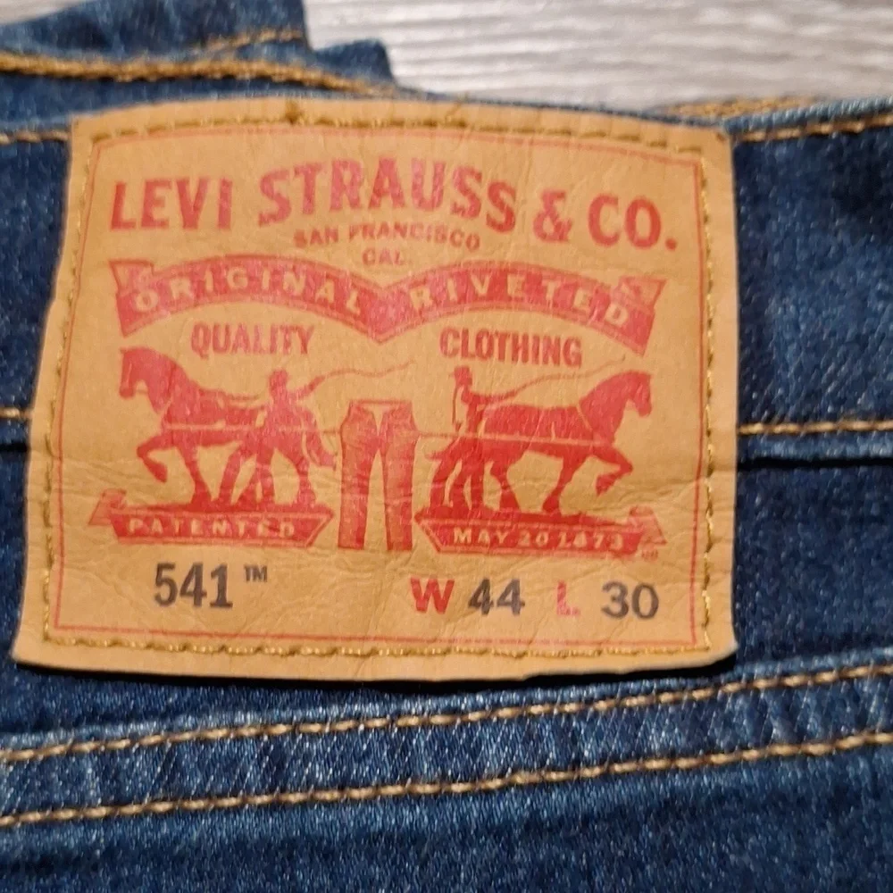 🍁LEVIS 541 ORIGINAL JEANS